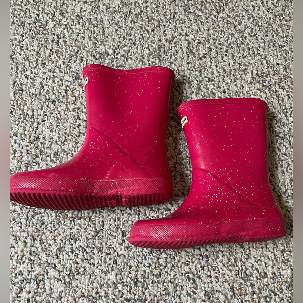 Girls pink sparkle hunter boots